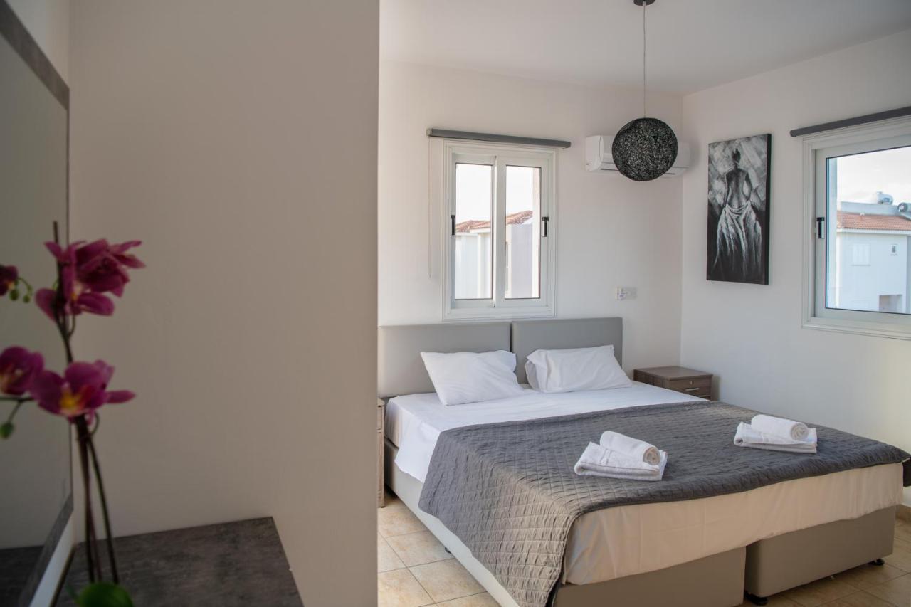 Villa Ruby Evelyn Protaras